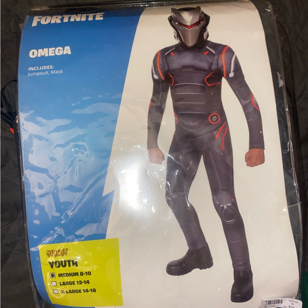 FORTNITE OMEGA COSTUME (YOUTH MEDIUM)